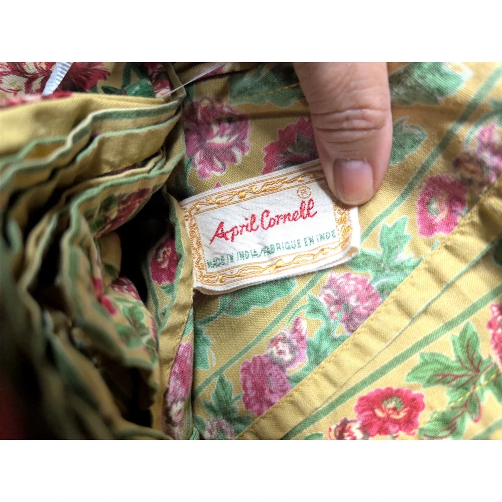 April Cornell Vintage Tablecloth 60 x 90
